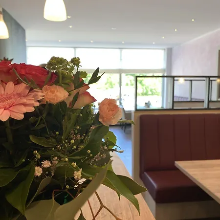 Waldhotel Felsenkeller