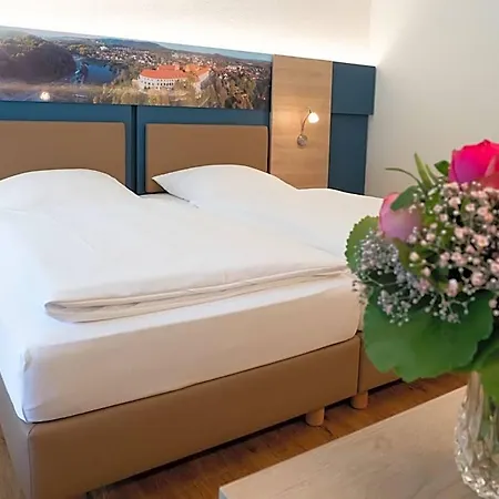 Waldhotel Felsenkeller Am Teutoburger Wald Hotel